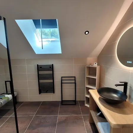 La Des Ecureuils شاليه كسونبورت-لونجمير