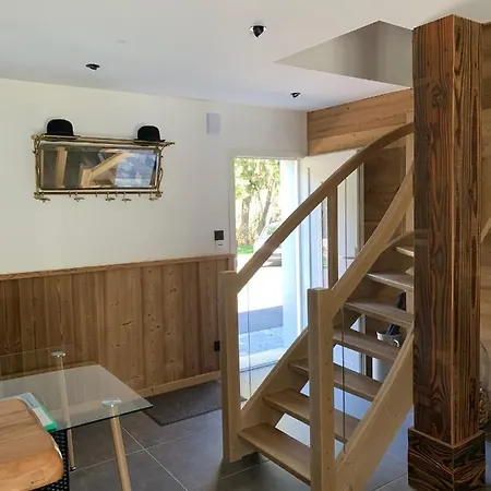 La Des Ecureuils شاليه *